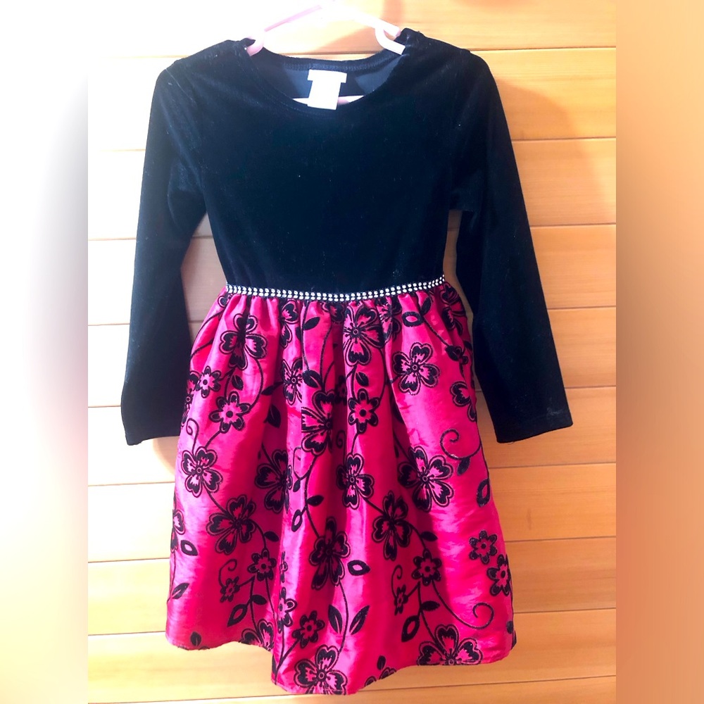 Girl’s Holiday Dress Sz. 4